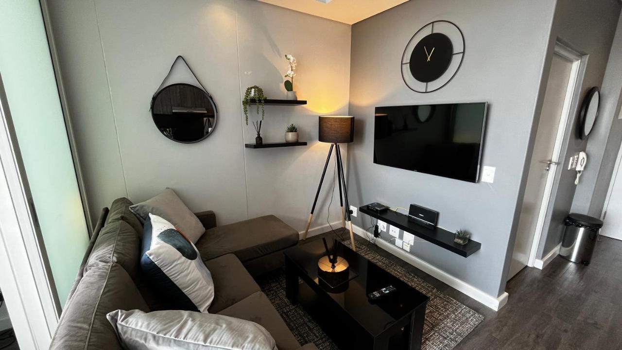 Modern Luxury Studio With Breathtaking City Views - No Load Shedding 케이프타운 외부 사진